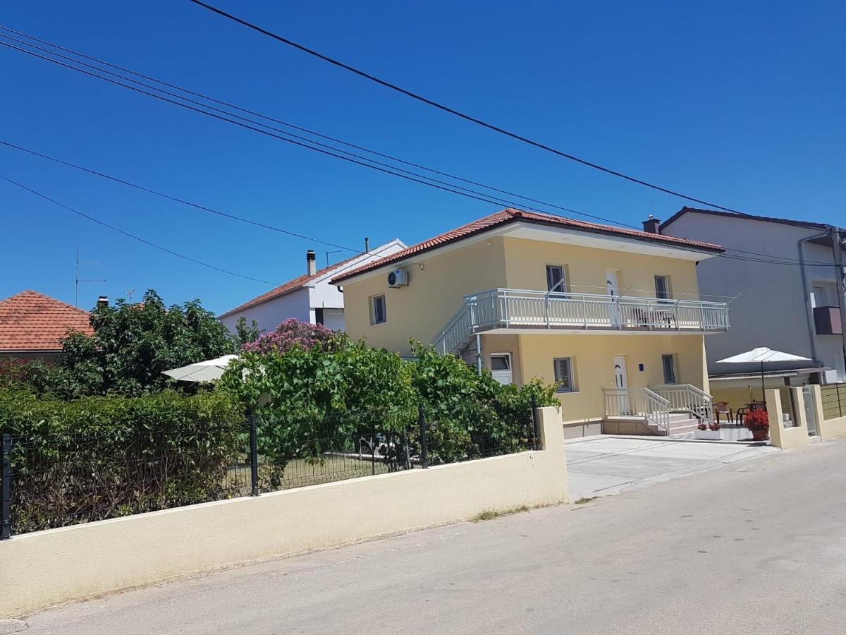 Ruza Apartmani Zára Kültér fotó